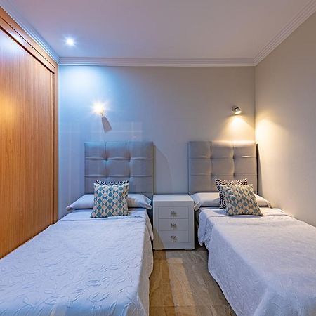 Marina Luxury Apartment إِستيبونا المظهر الخارجي الصورة
