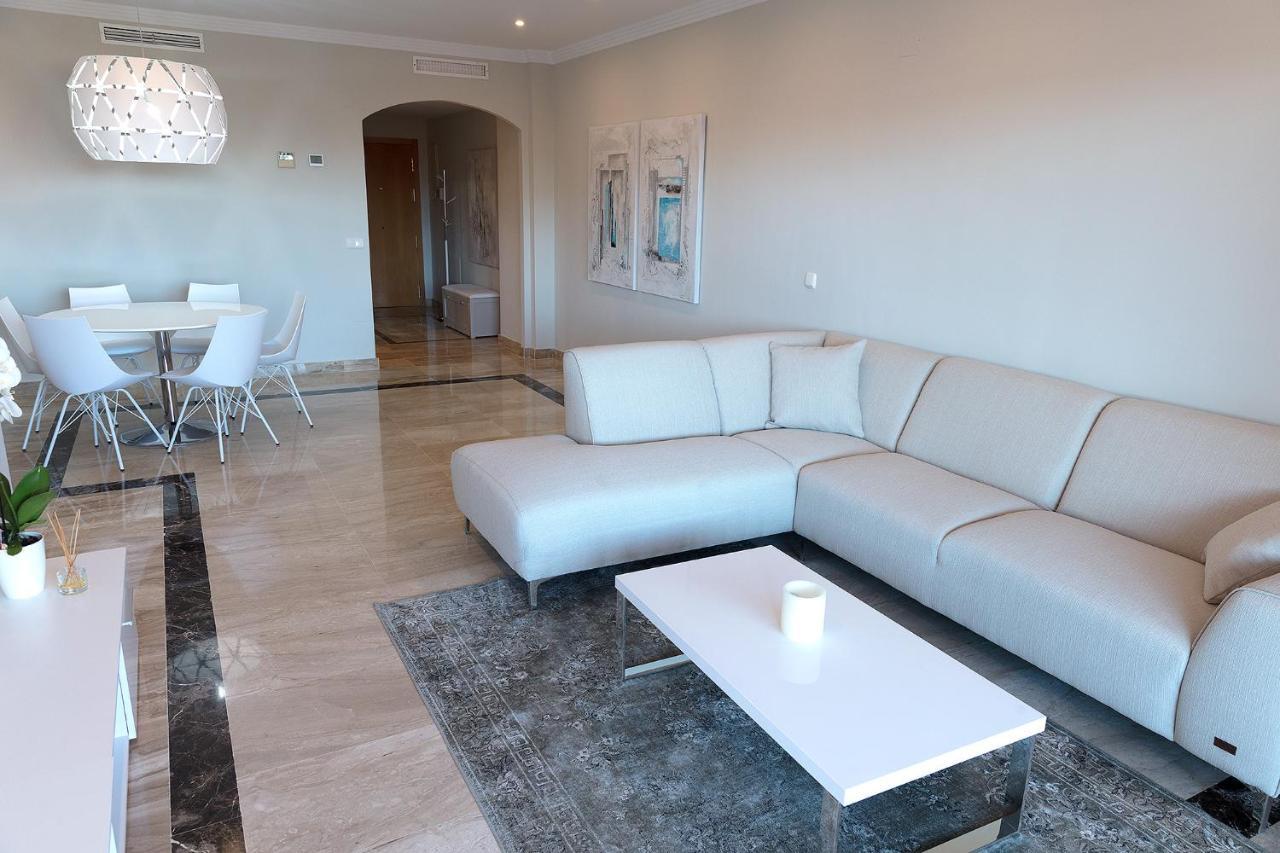 Marina Luxury Apartment إِستيبونا المظهر الخارجي الصورة