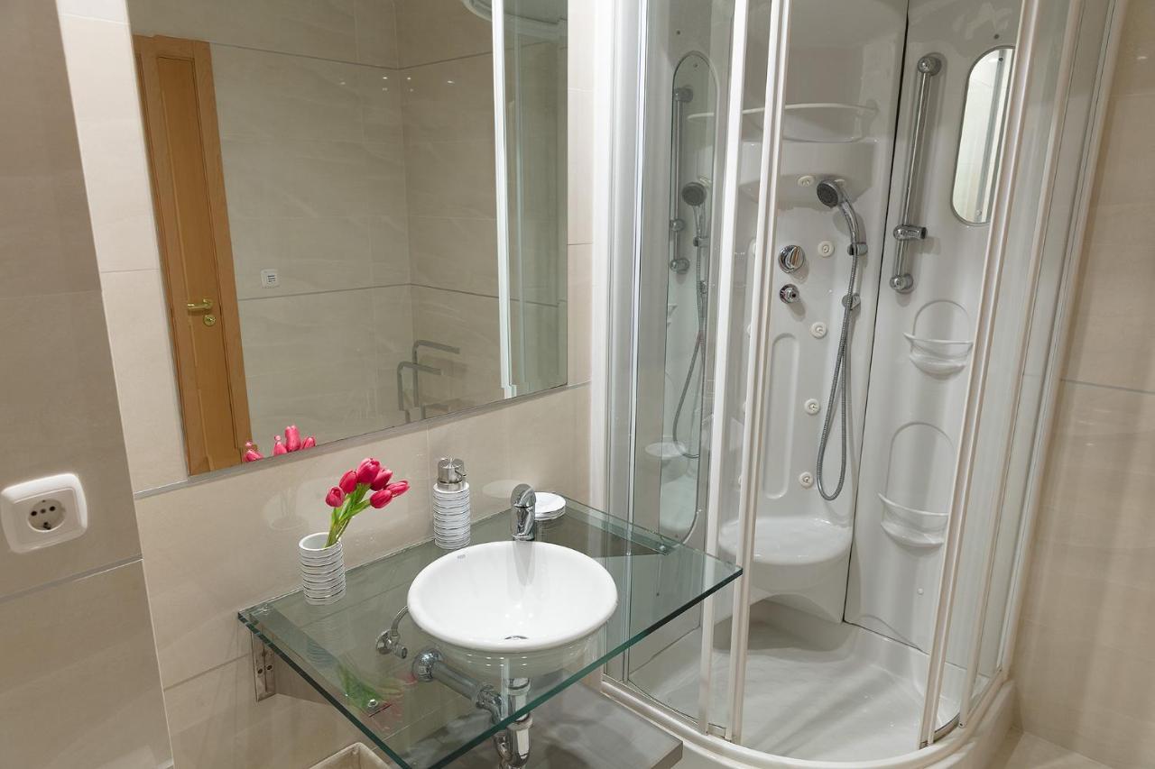 Marina Luxury Apartment إِستيبونا المظهر الخارجي الصورة