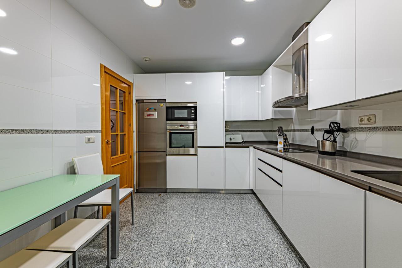 Marina Luxury Apartment إِستيبونا المظهر الخارجي الصورة