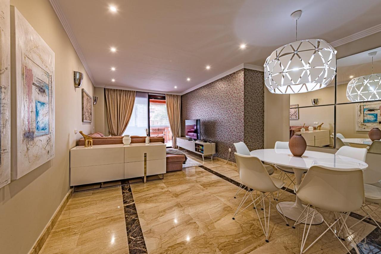 Marina Luxury Apartment إِستيبونا المظهر الخارجي الصورة